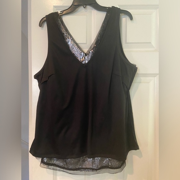 Lane Bryant Black and Silver Sequin Top - NWT - Picture 4 of 5